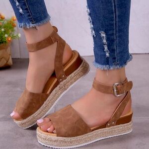 Women’s wedge heel thick bottom sandals